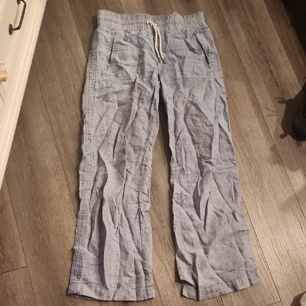 Athleta Woman Light Gray Casual Pants